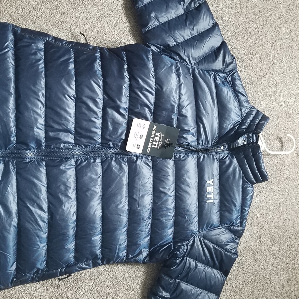 YETI Limited Edition Women's XL Down Jacket